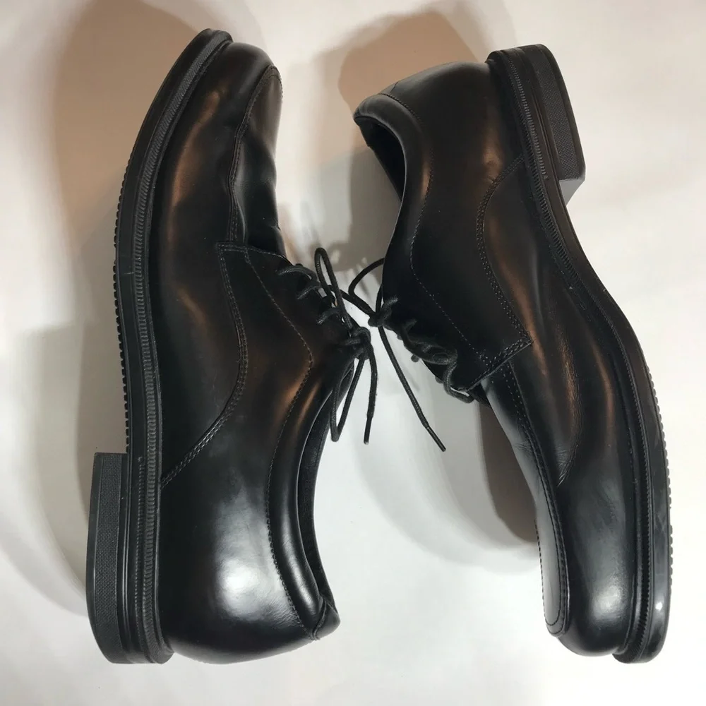 Rockport men’s dress